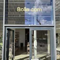 Bolia-Facade-Indgang