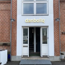 danbolig-indgang