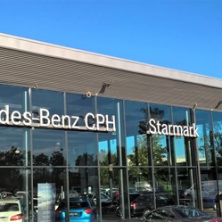 Mercedes-Benz-Starmark-facade-skilt