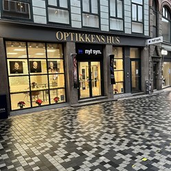 Nyt-Syn-Facadeskilt-Optikkens-Hus