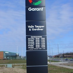 Pylon-Garant-Vejle-Tæpper-Gardiner