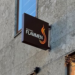 Udhængsskilt_Flammen